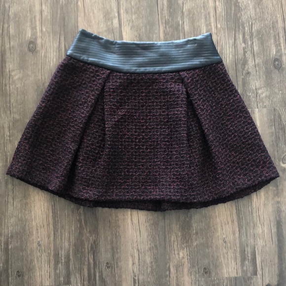 BCBG skirt - Picture 4 of 4